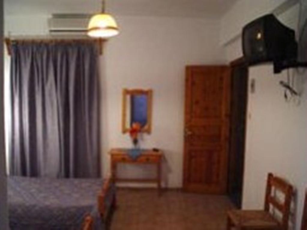 Guesthouse Christos Skopelos Town Room photo